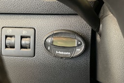 Ruskea (beige) Volkswagen Caddy Maxi 2015 kuva 17.