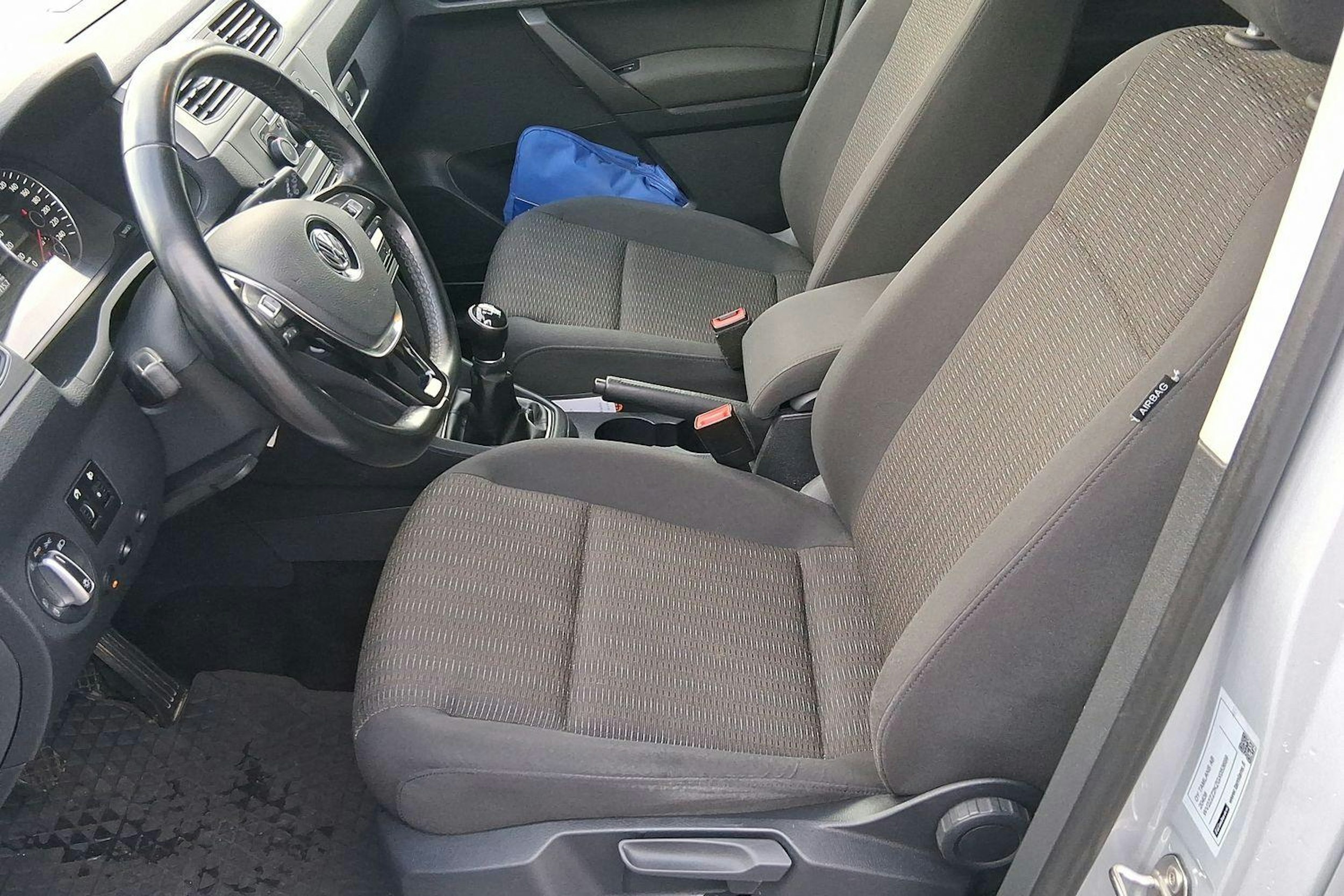 hopea Volkswagen Caddy Maxi 2016 kuva 9.