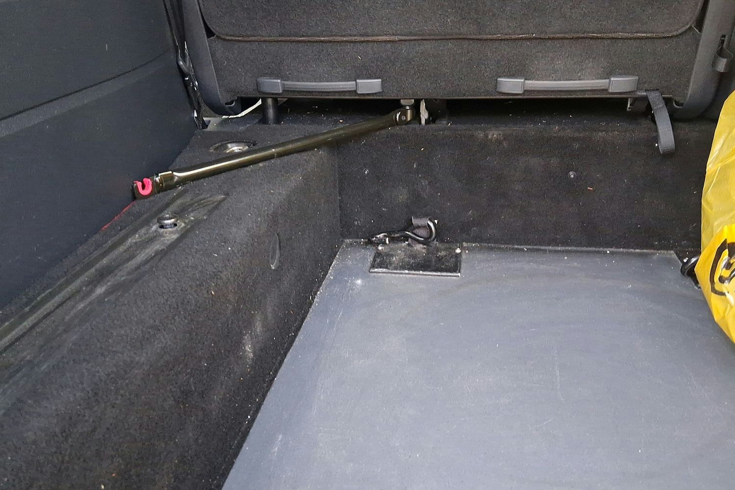 hopea Volkswagen Caddy Maxi 2016 kuva 16.