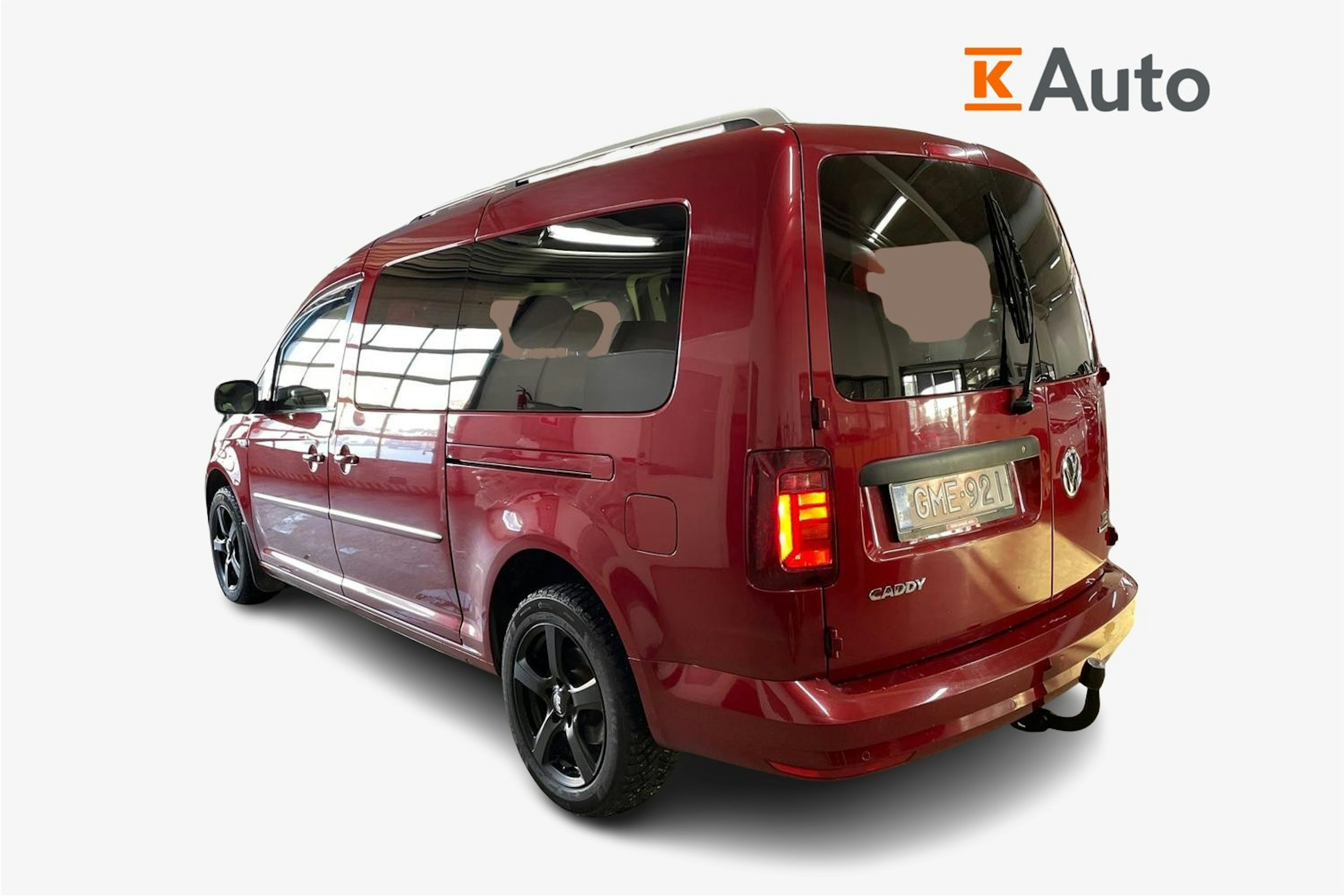 Punainen Volkswagen Caddy Maxi 2016 kuva 2.