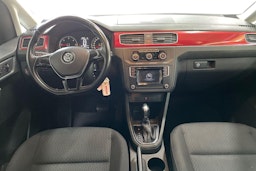 Punainen Volkswagen Caddy Maxi 2016 kuva 7.