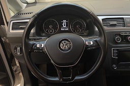 valkoinen Volkswagen Caddy Maxi 2016 kuva 17.