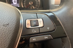 valkoinen Volkswagen Caddy Maxi 2016 kuva 19.