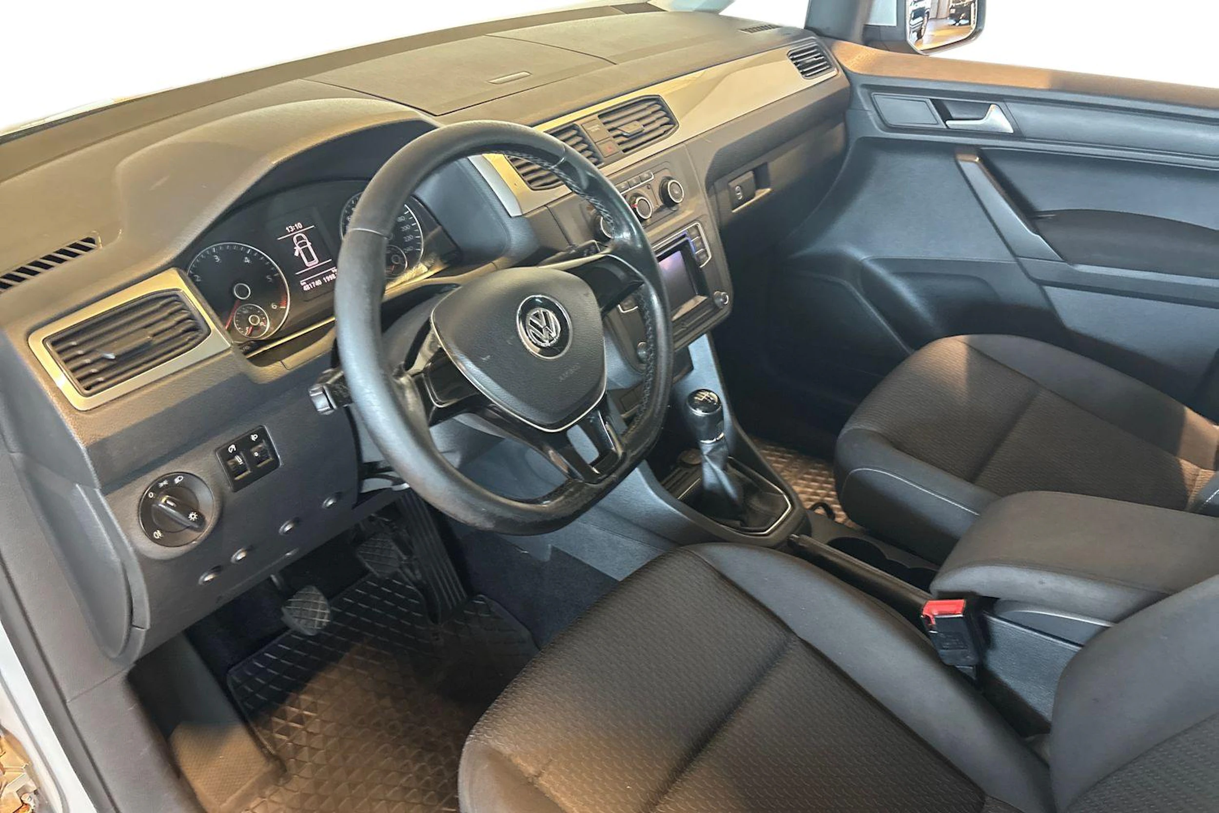 Hopea Volkswagen Caddy Maxi 2016 kuva 6.