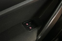harmaa Volkswagen Caddy Maxi 2016 kuva 18.