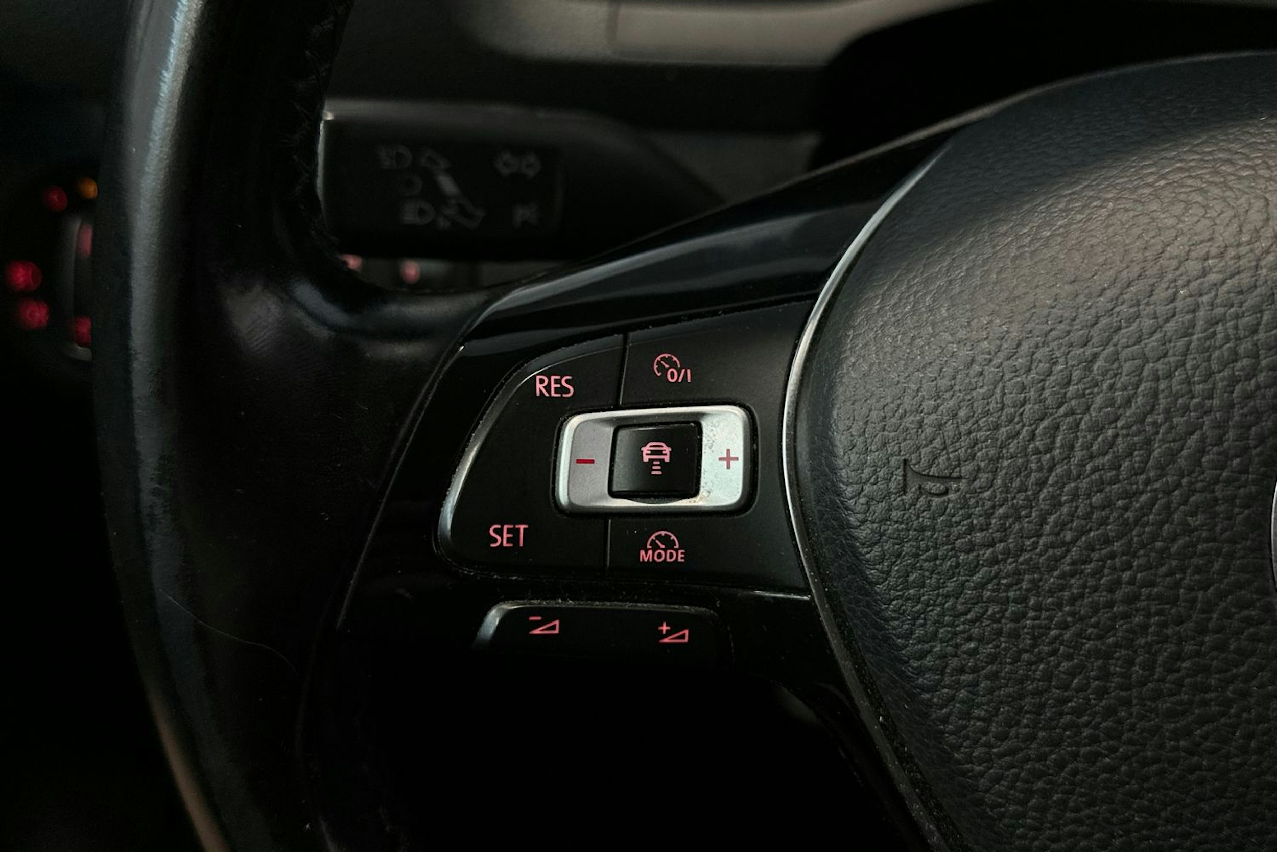 harmaa Volkswagen Caddy Maxi 2016 kuva 20.
