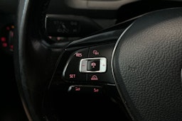 harmaa Volkswagen Caddy Maxi 2016 kuva 20.
