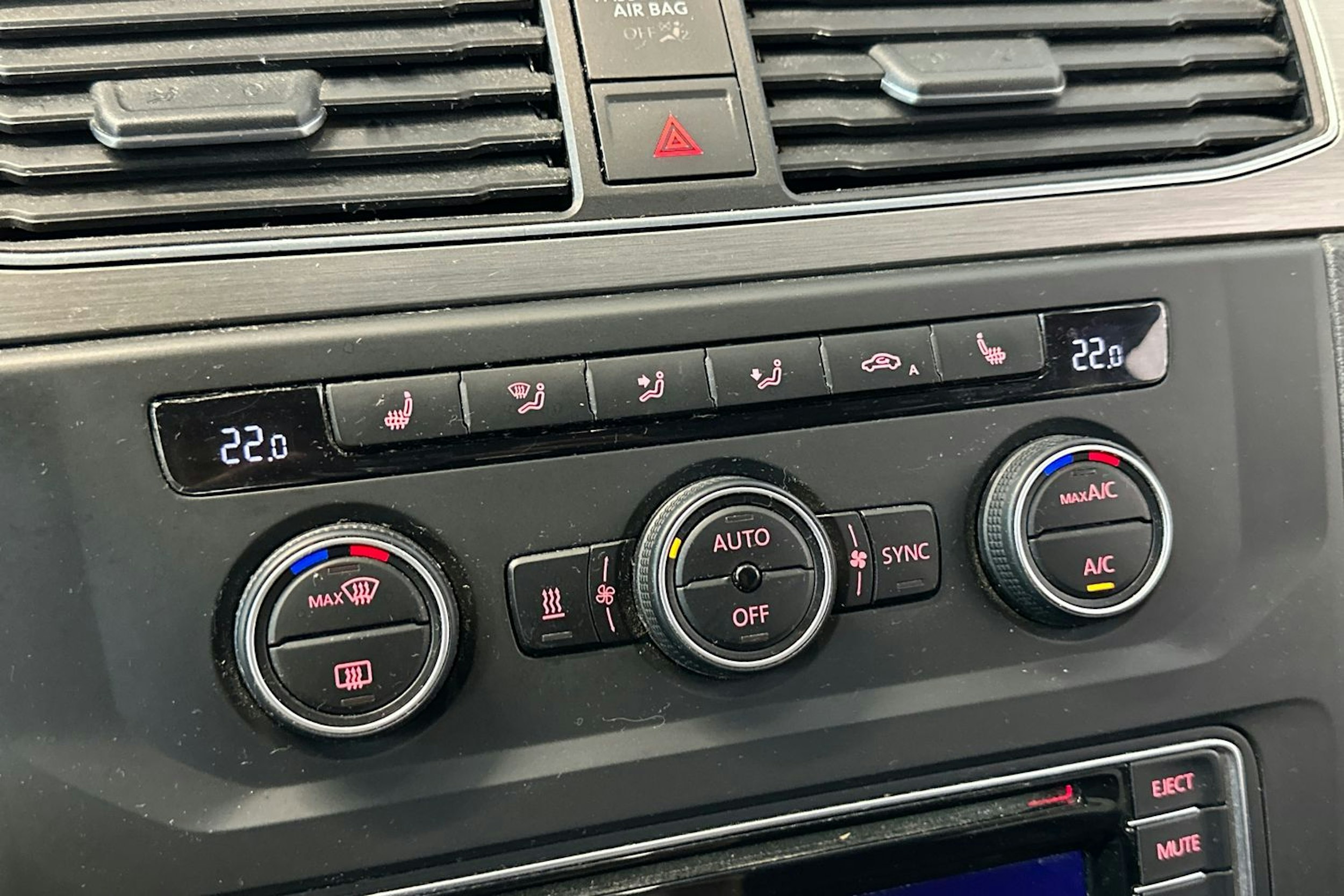 harmaa Volkswagen Caddy Maxi 2016 kuva 28.