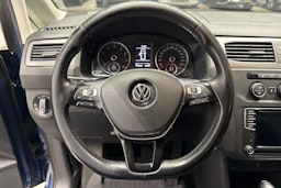 Sininen Volkswagen Caddy Maxi 2016 kuva 18.