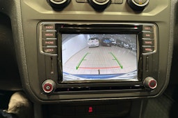 Sininen Volkswagen Caddy Maxi 2016 kuva 24.