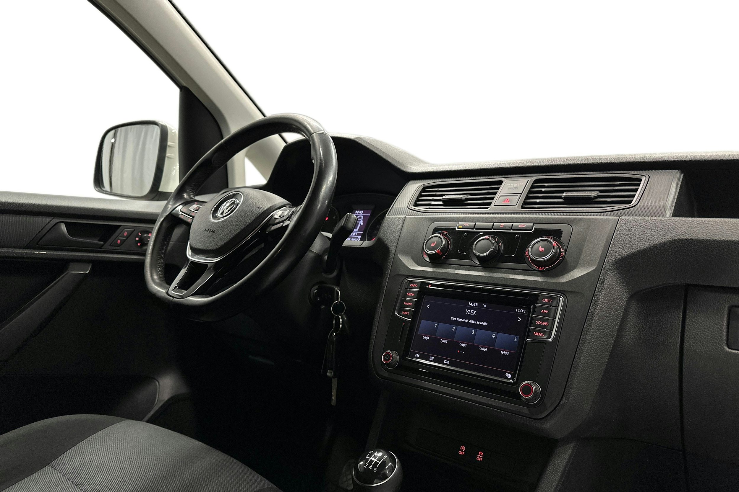 valkoinen Volkswagen Caddy Maxi 2018 kuva 9.