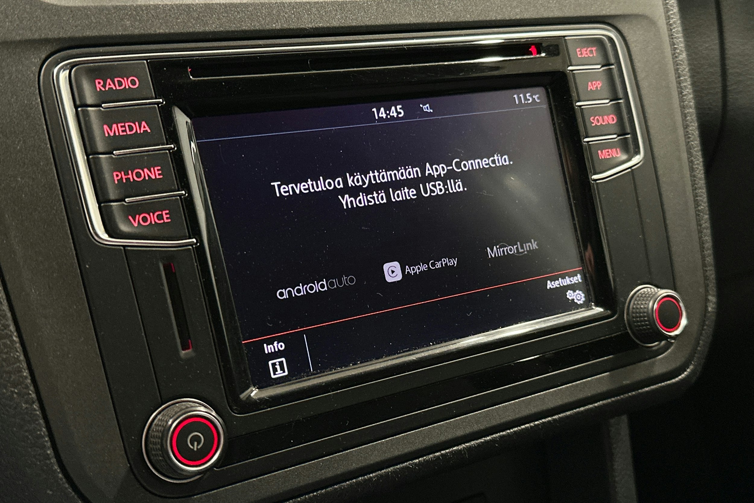 valkoinen Volkswagen Caddy Maxi 2018 kuva 24.