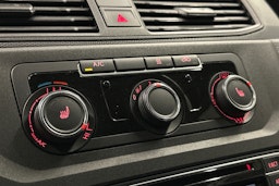 valkoinen Volkswagen Caddy Maxi 2018 kuva 26.