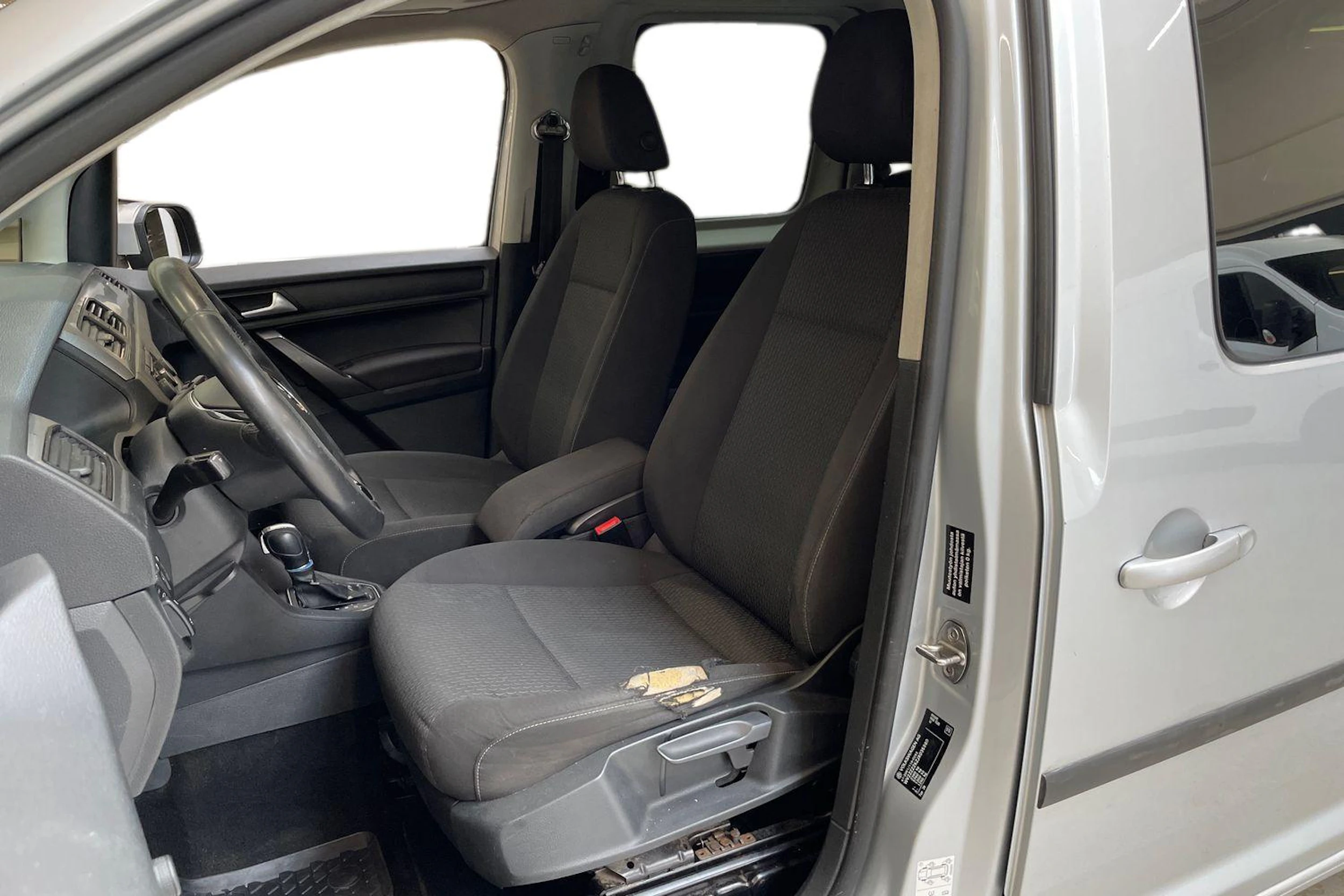 hopea Volkswagen Caddy Maxi 2017 kuva 6.