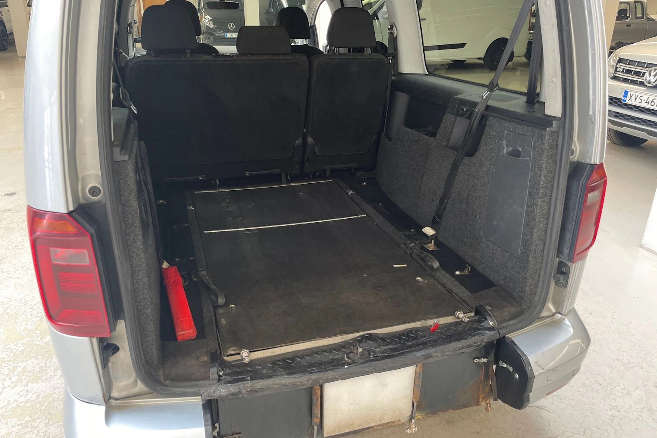 hopea Volkswagen Caddy Maxi 2017 kuva 13.