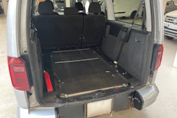 hopea Volkswagen Caddy Maxi 2017 kuva 13.