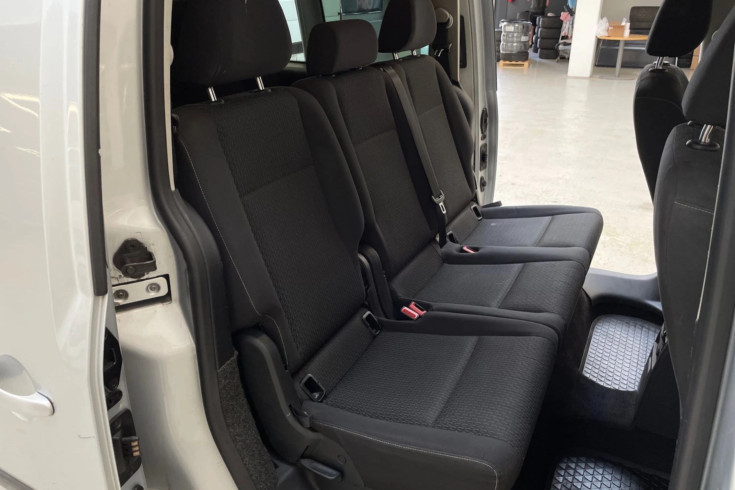 hopea Volkswagen Caddy Maxi 2017 kuva 17.