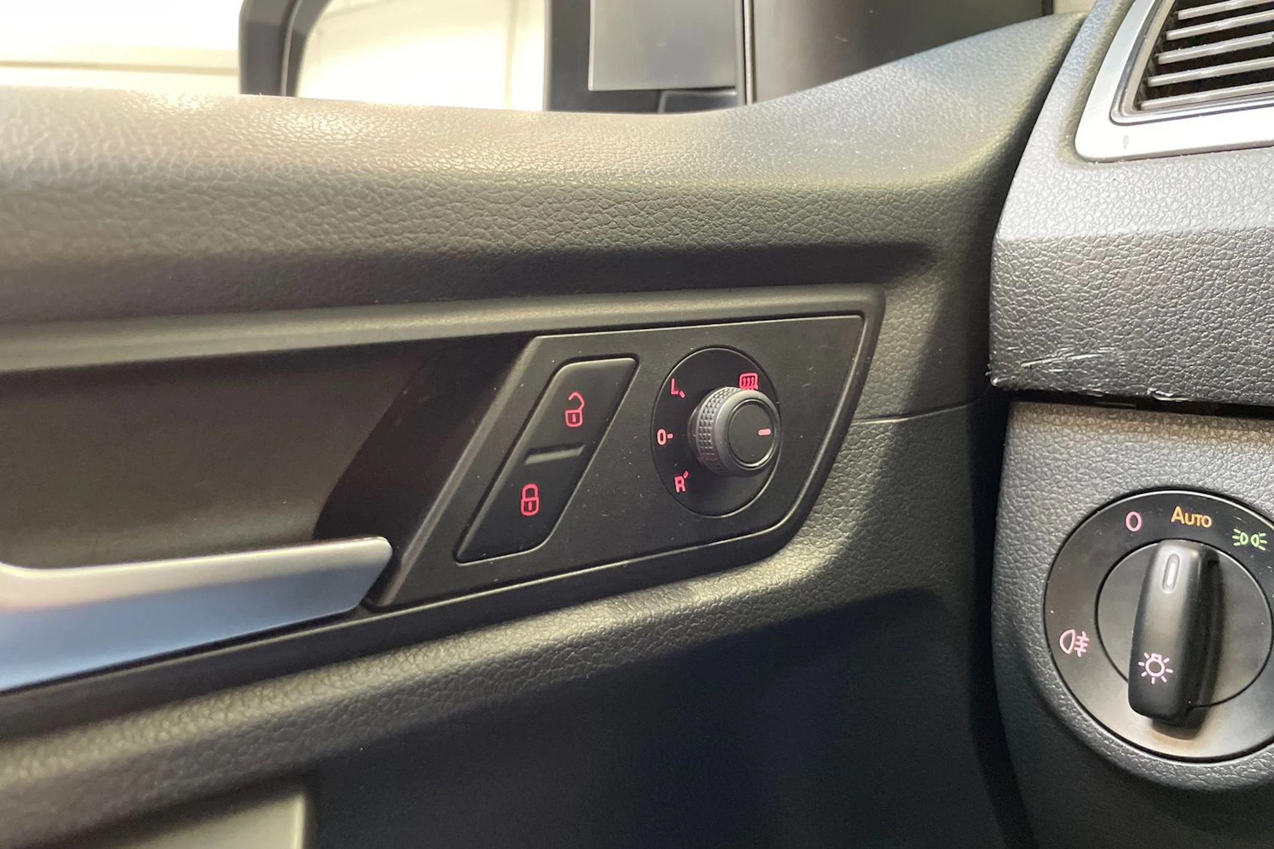 hopea Volkswagen Caddy Maxi 2017 kuva 29.