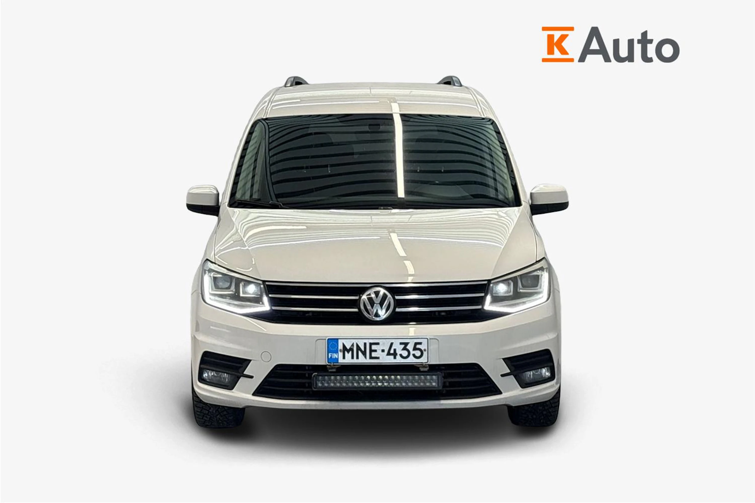 Valkoinen Volkswagen Caddy Maxi 2018 kuva 4.
