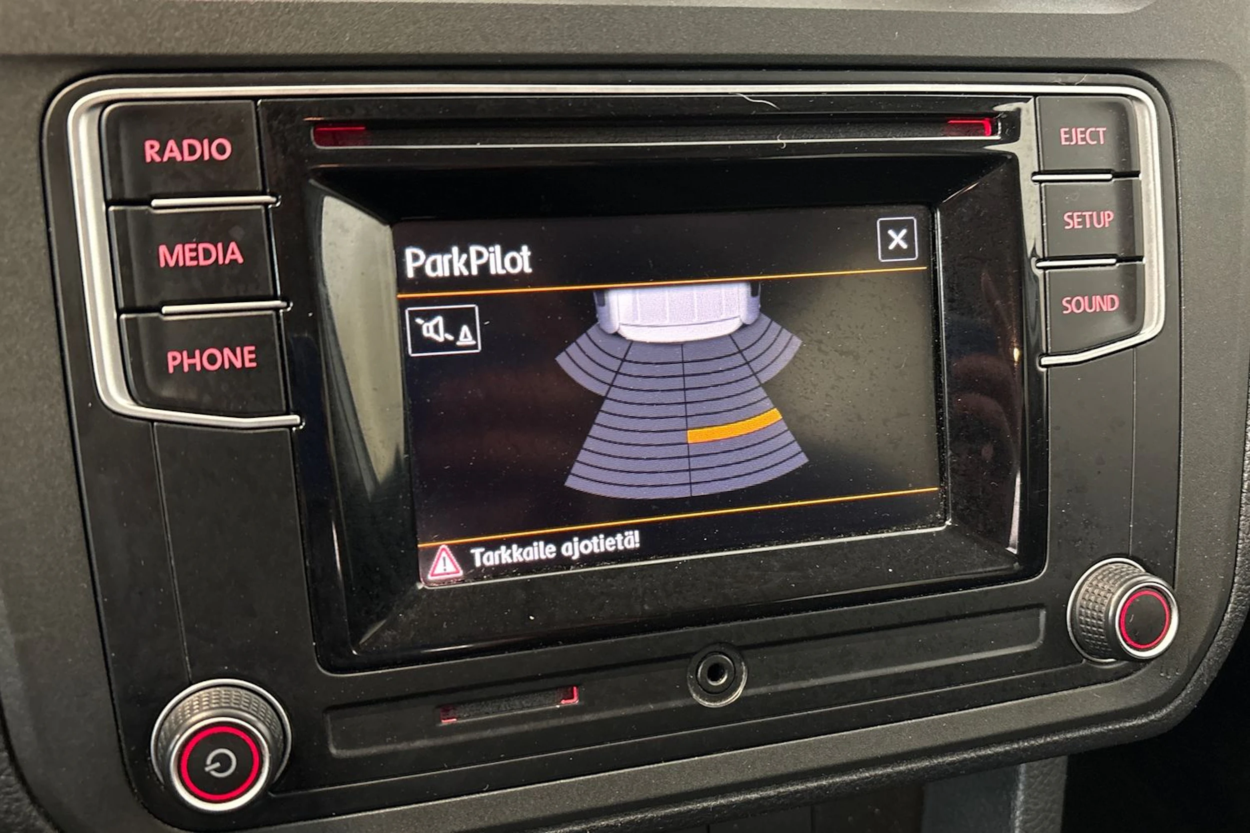 Valkoinen Volkswagen Caddy Maxi 2018 kuva 17.