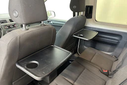 Valkoinen Volkswagen Caddy Maxi 2018 kuva 23.