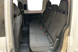 valkoinen Volkswagen Caddy Maxi 2017 kuva 8.