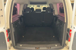 valkoinen Volkswagen Caddy Maxi 2017 kuva 10.