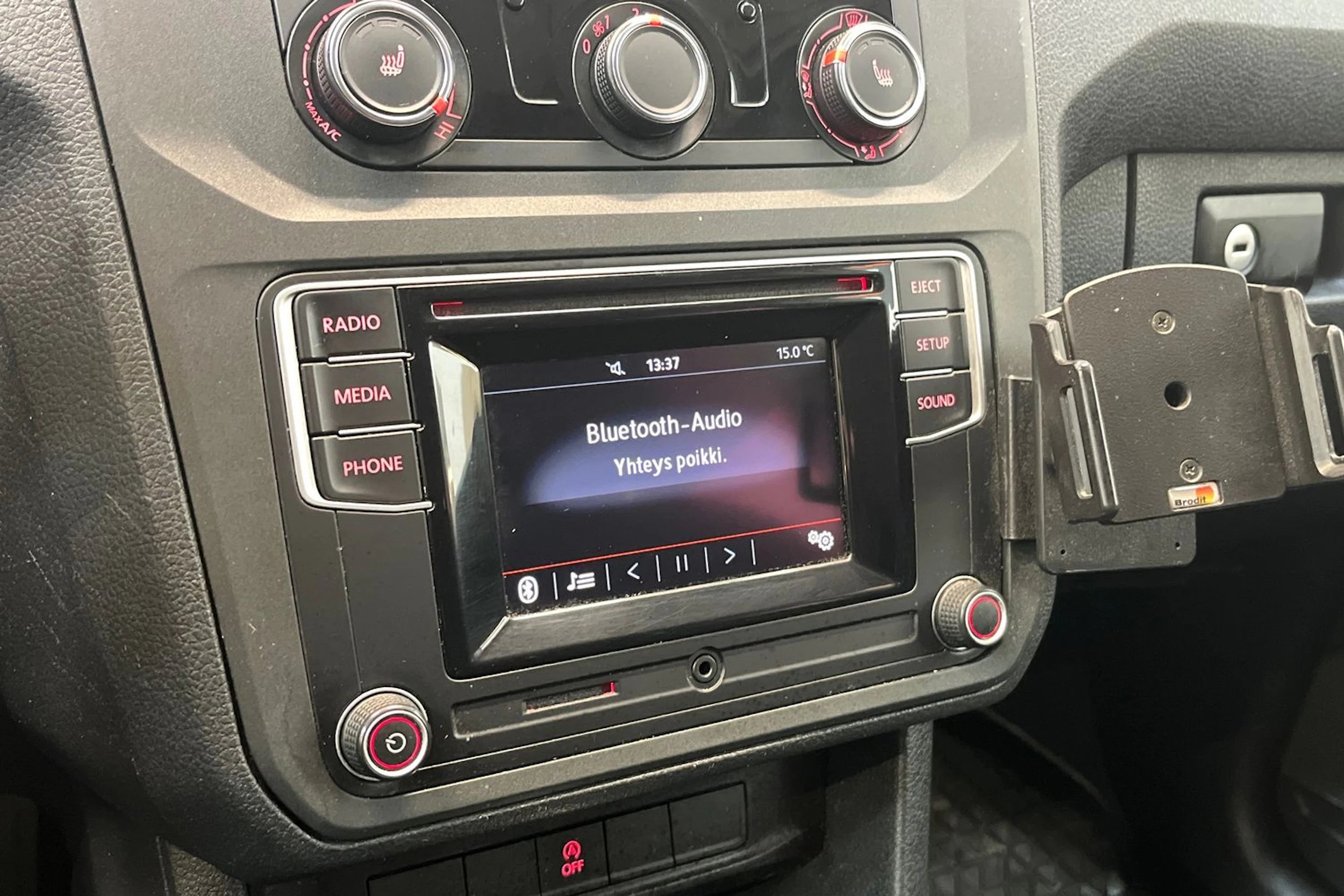 valkoinen Volkswagen Caddy Maxi 2017 kuva 14.