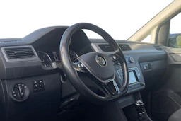 sininen Volkswagen Caddy Maxi 2017 kuva 3.