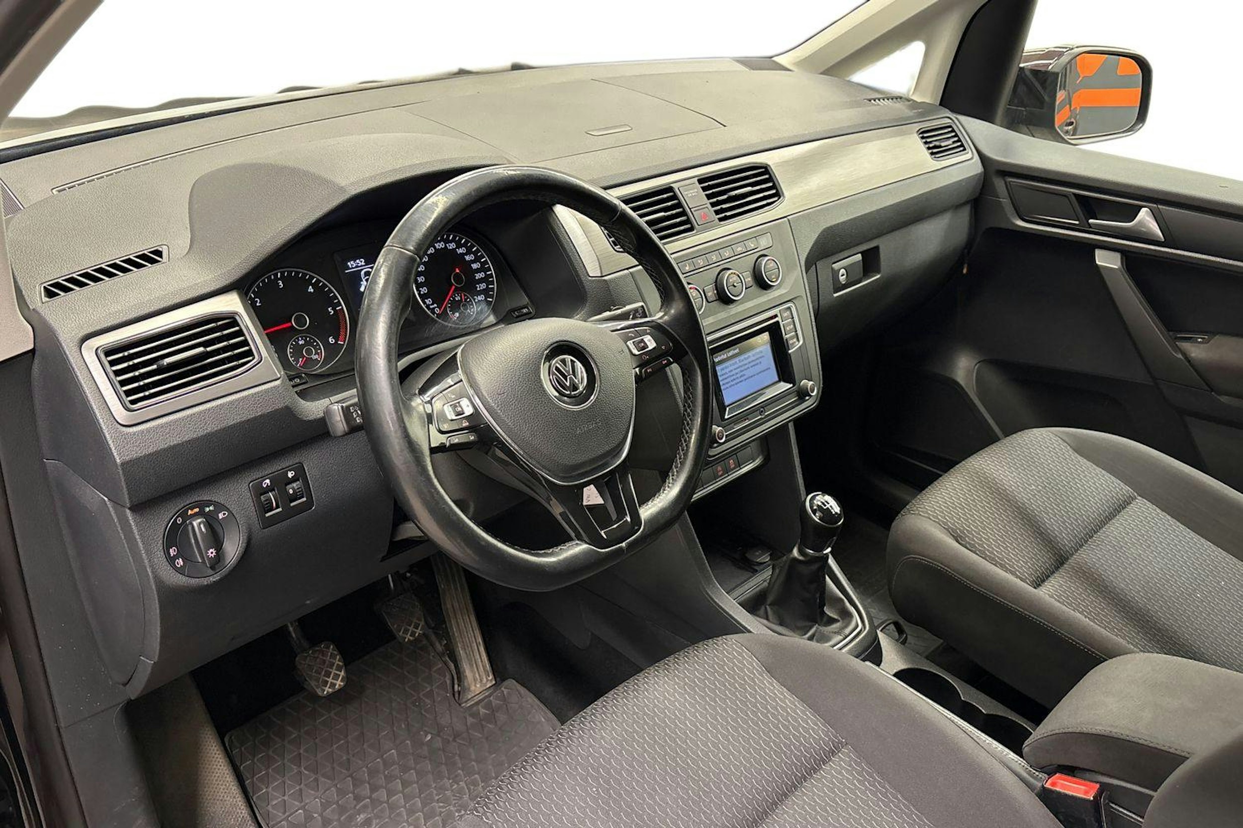 met. violetti Volkswagen Caddy Maxi 2017 kuva 7.