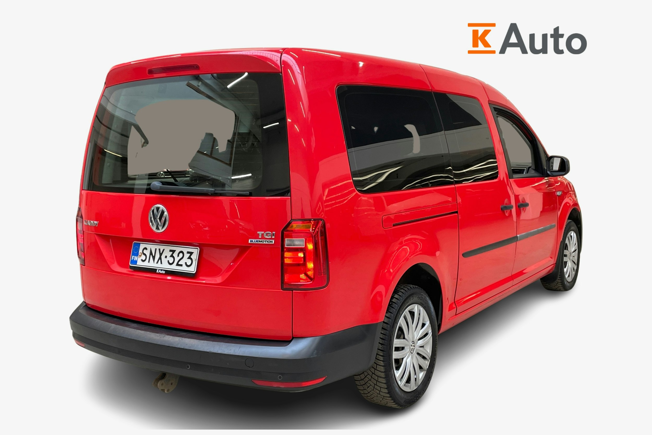 punainen Volkswagen Caddy Maxi 2017 kuva 2.