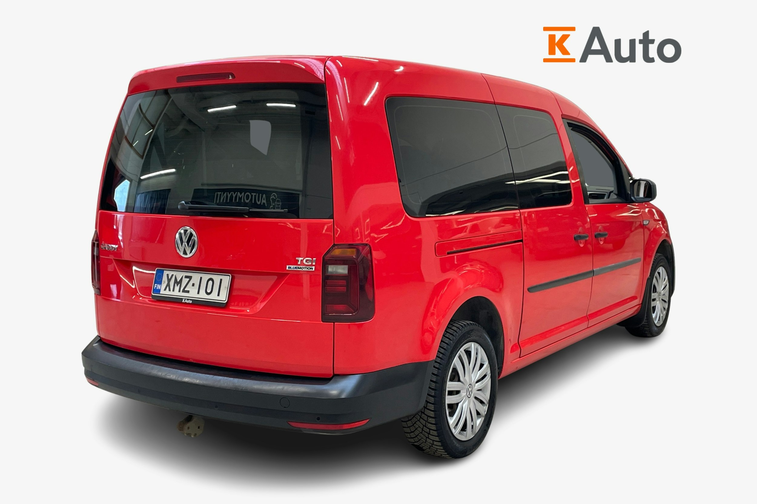 punainen Volkswagen Caddy Maxi 2017 kuva 2.