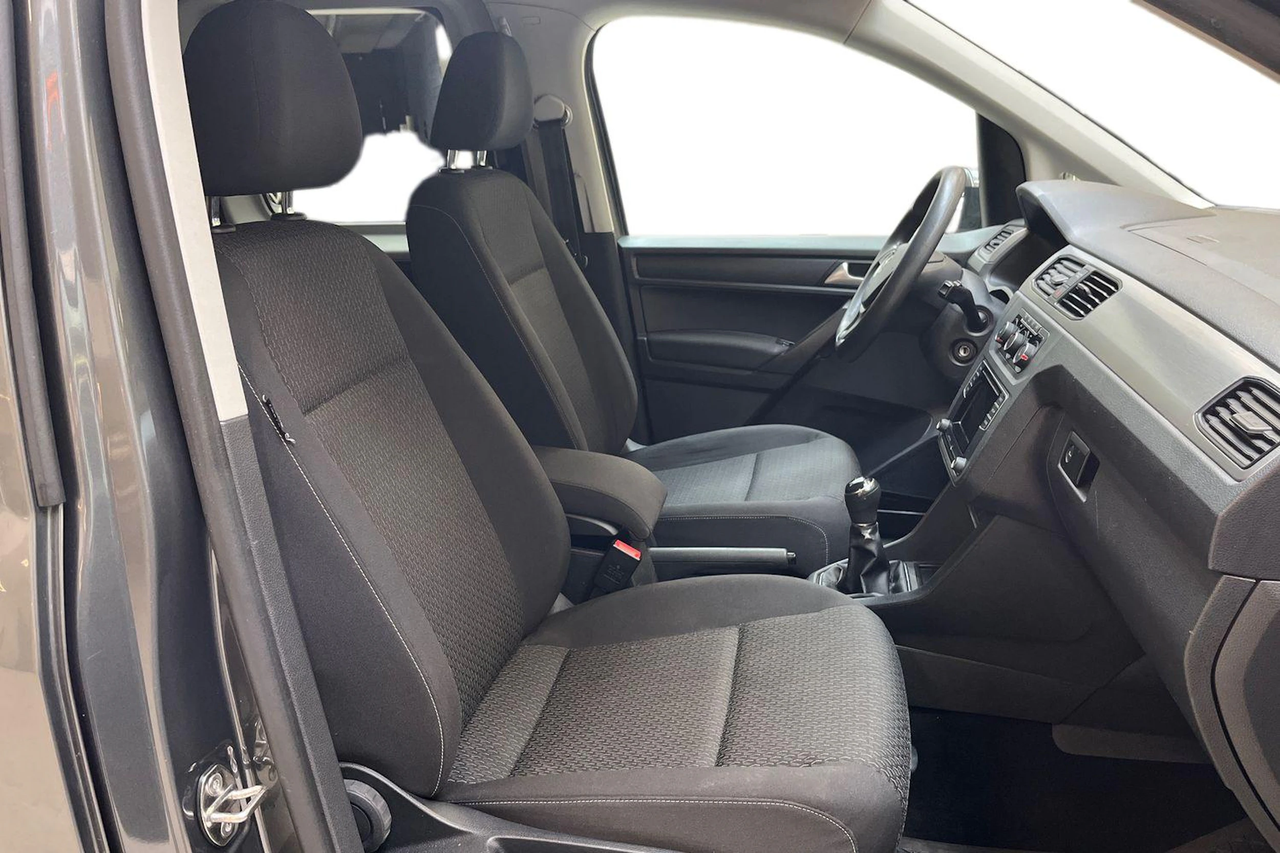 harmaa Volkswagen Caddy Maxi 2017 kuva 9.