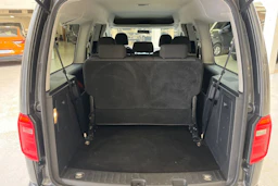 harmaa Volkswagen Caddy Maxi 2017 kuva 10.