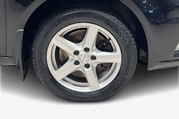 musta Volkswagen Caddy Maxi 2017 kuva 12.