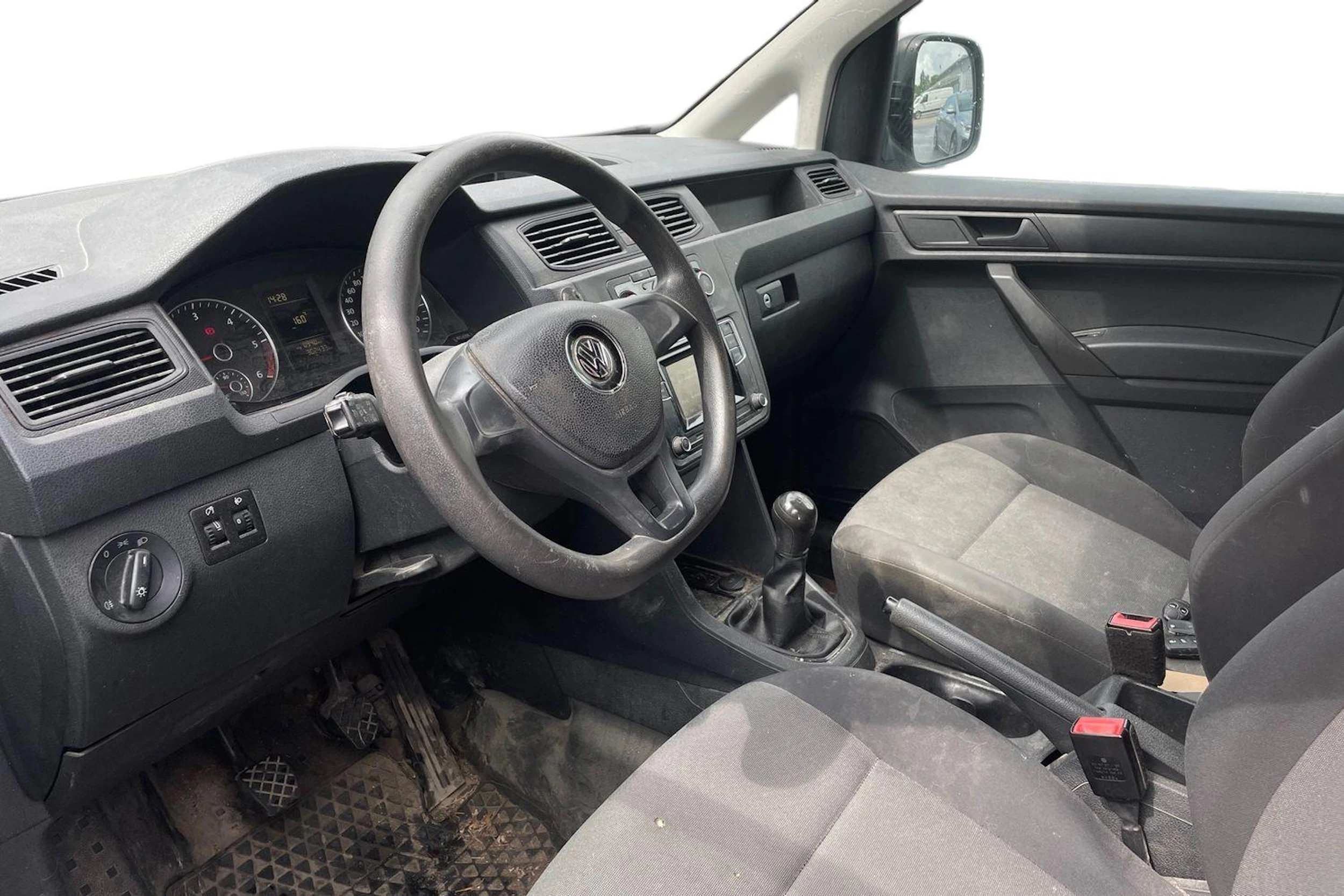 Valkoinen Volkswagen Caddy Maxi 2017 kuva 3.