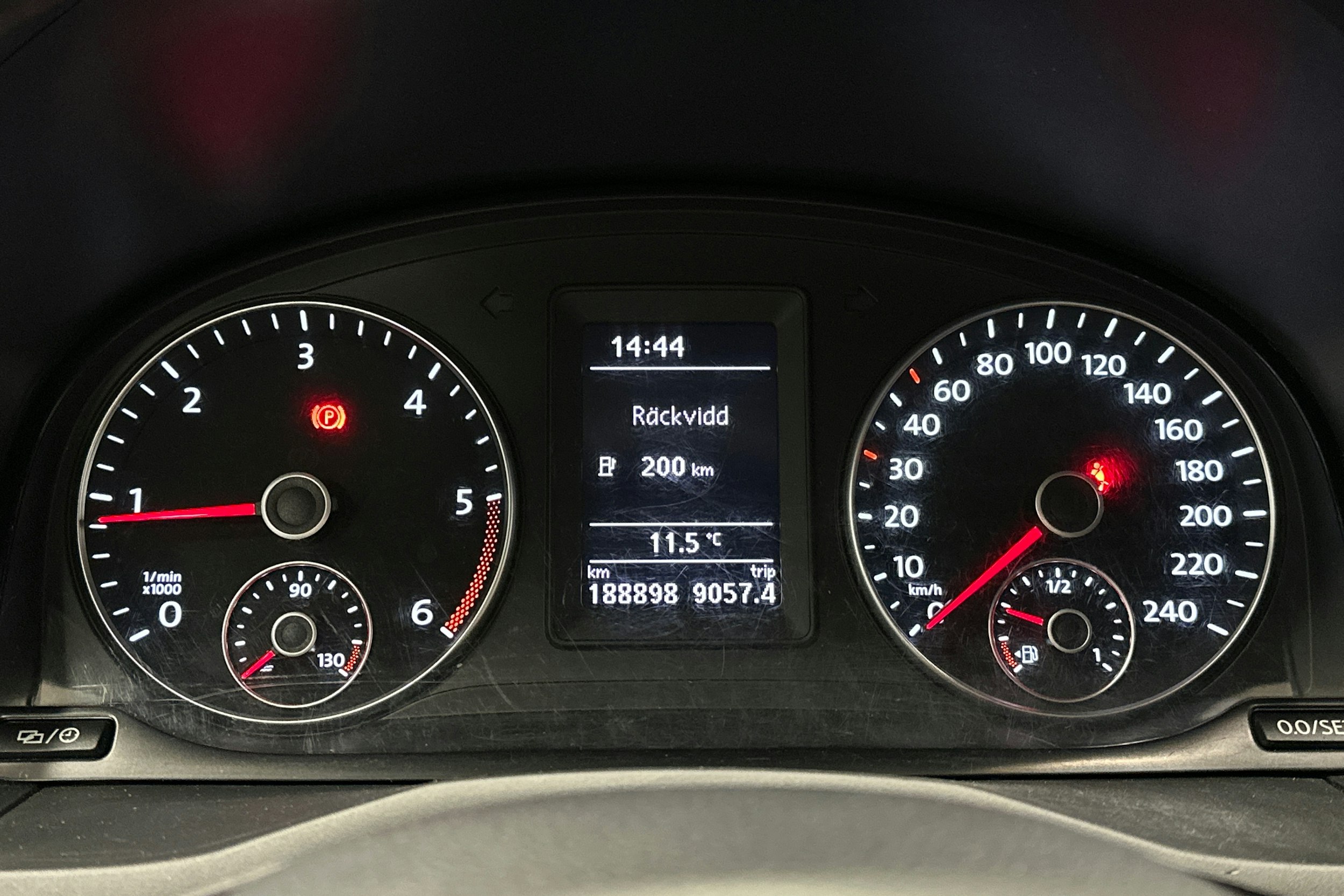 valkoinen Volkswagen Caddy Maxi 2018 kuva 17.