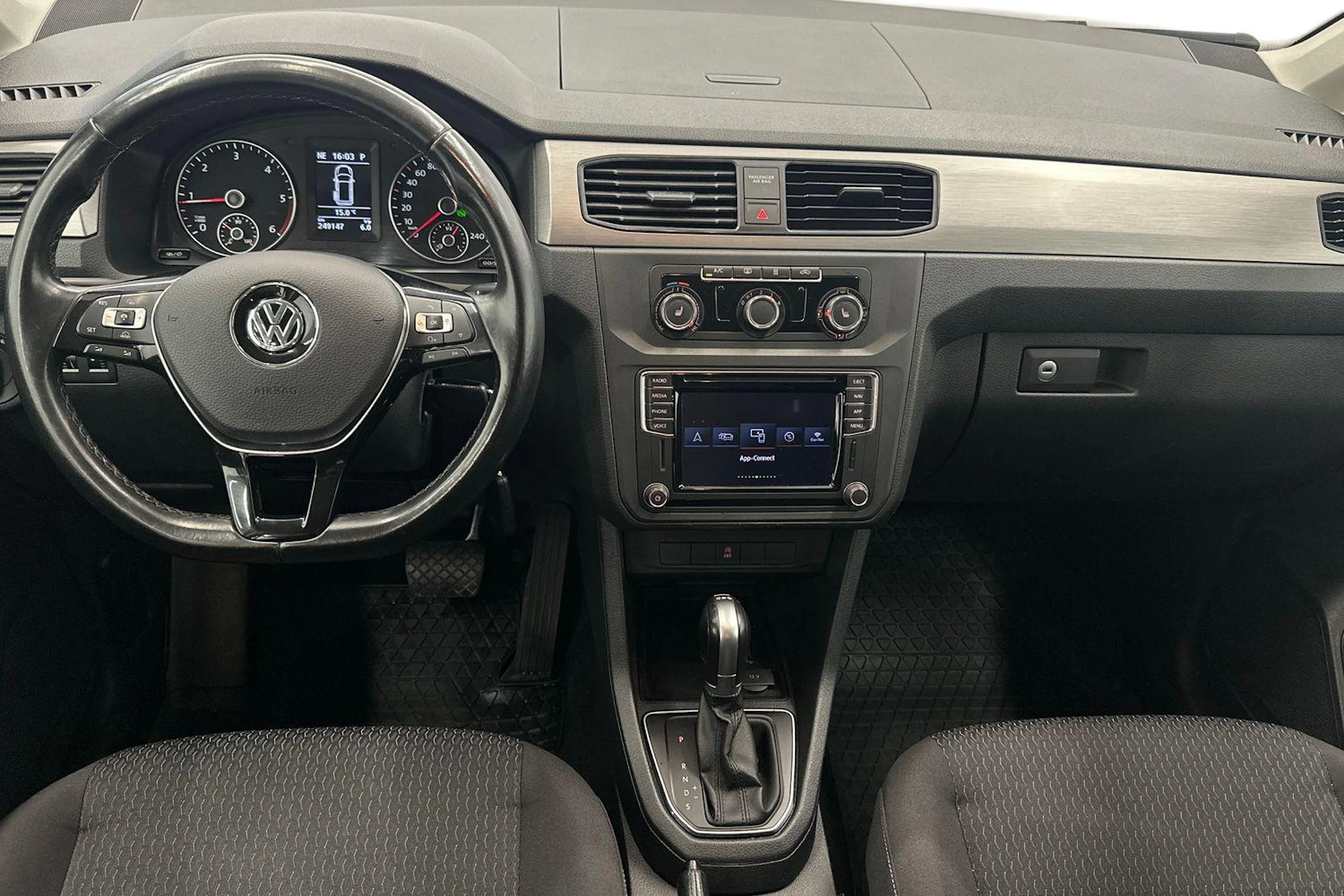 harmaa Volkswagen Caddy Maxi 2018 kuva 7.