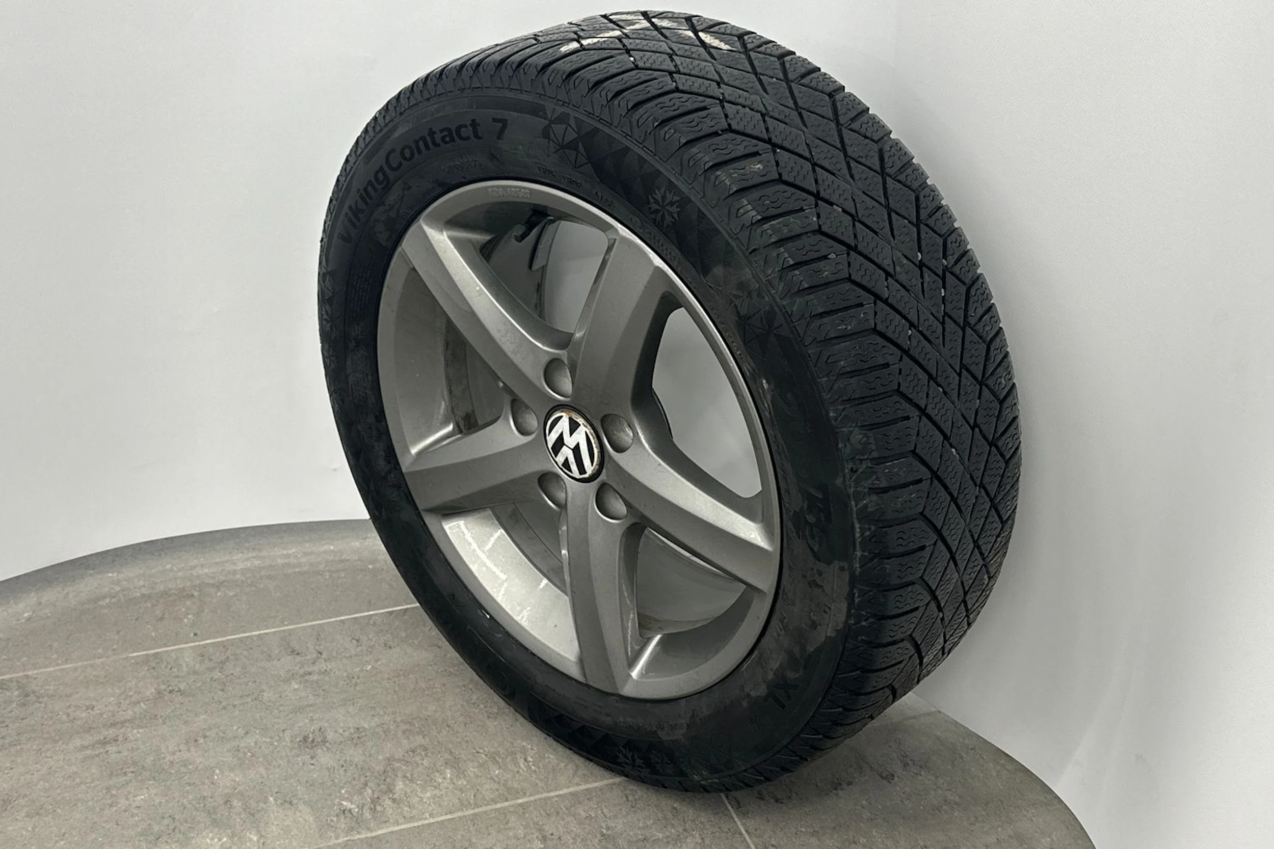 harmaa Volkswagen Caddy Maxi 2018 kuva 12.