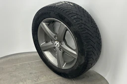 harmaa Volkswagen Caddy Maxi 2018 kuva 12.