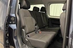 sininen Volkswagen Caddy Maxi 2018 kuva 16.