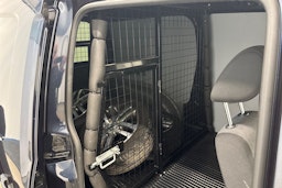 met. sininen Volkswagen Caddy Maxi 2018 kuva 15.