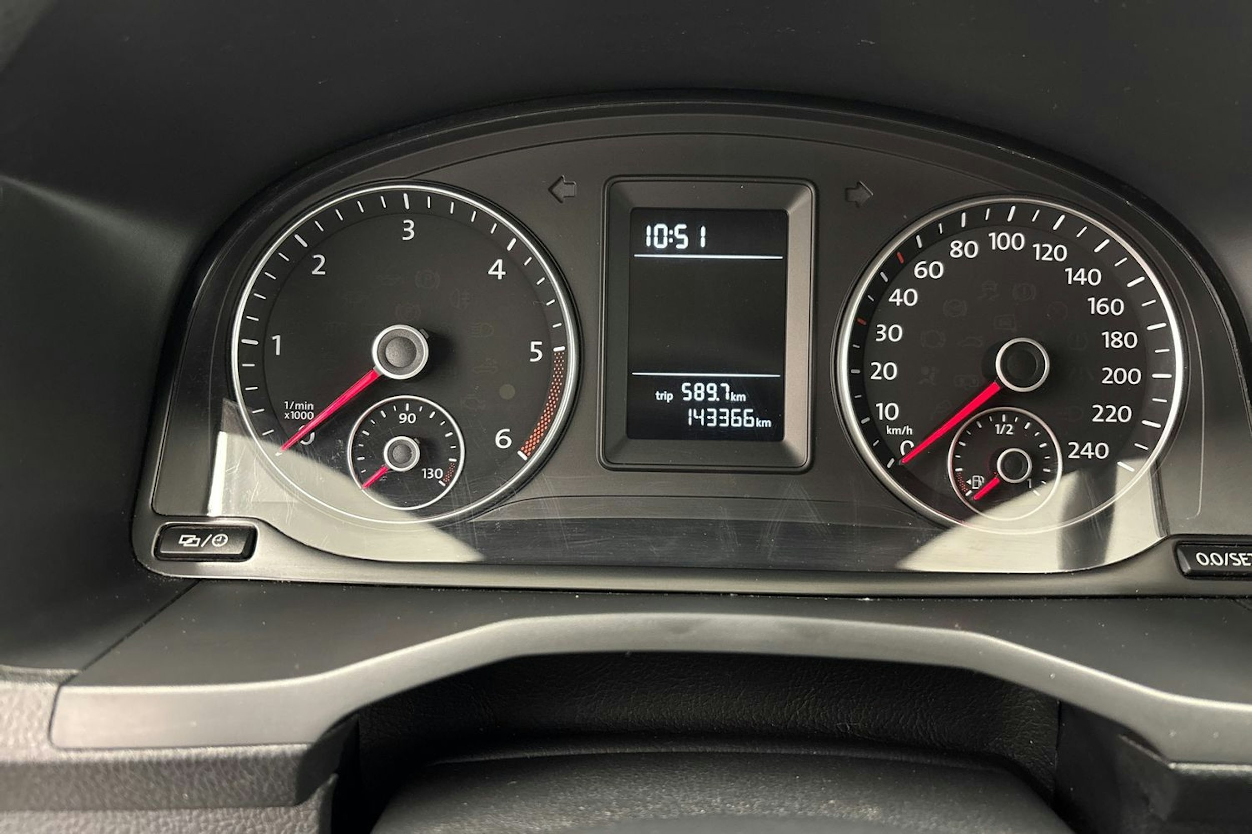 met. sininen Volkswagen Caddy Maxi 2018 kuva 24.