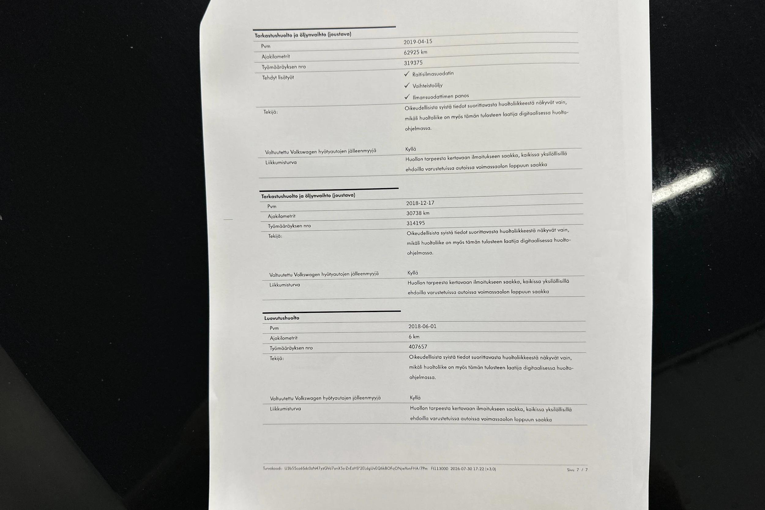 musta Volkswagen Caddy Maxi 2018 kuva 24.