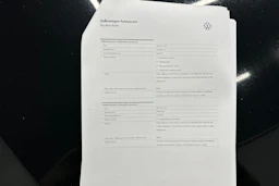 musta Volkswagen Caddy Maxi 2018 kuva 25.