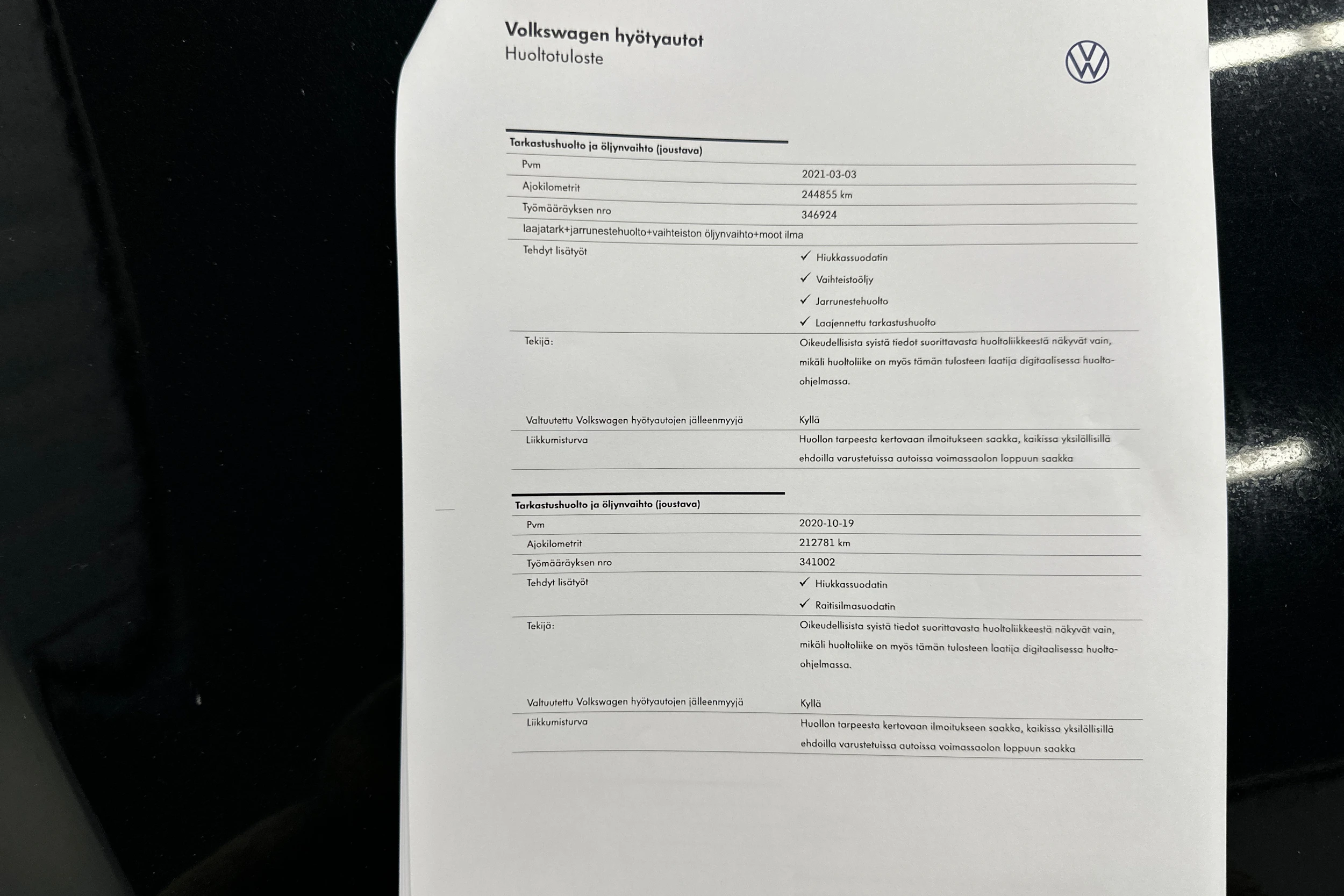 musta Volkswagen Caddy Maxi 2018 kuva 27.