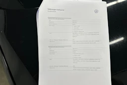 musta Volkswagen Caddy Maxi 2018 kuva 28.