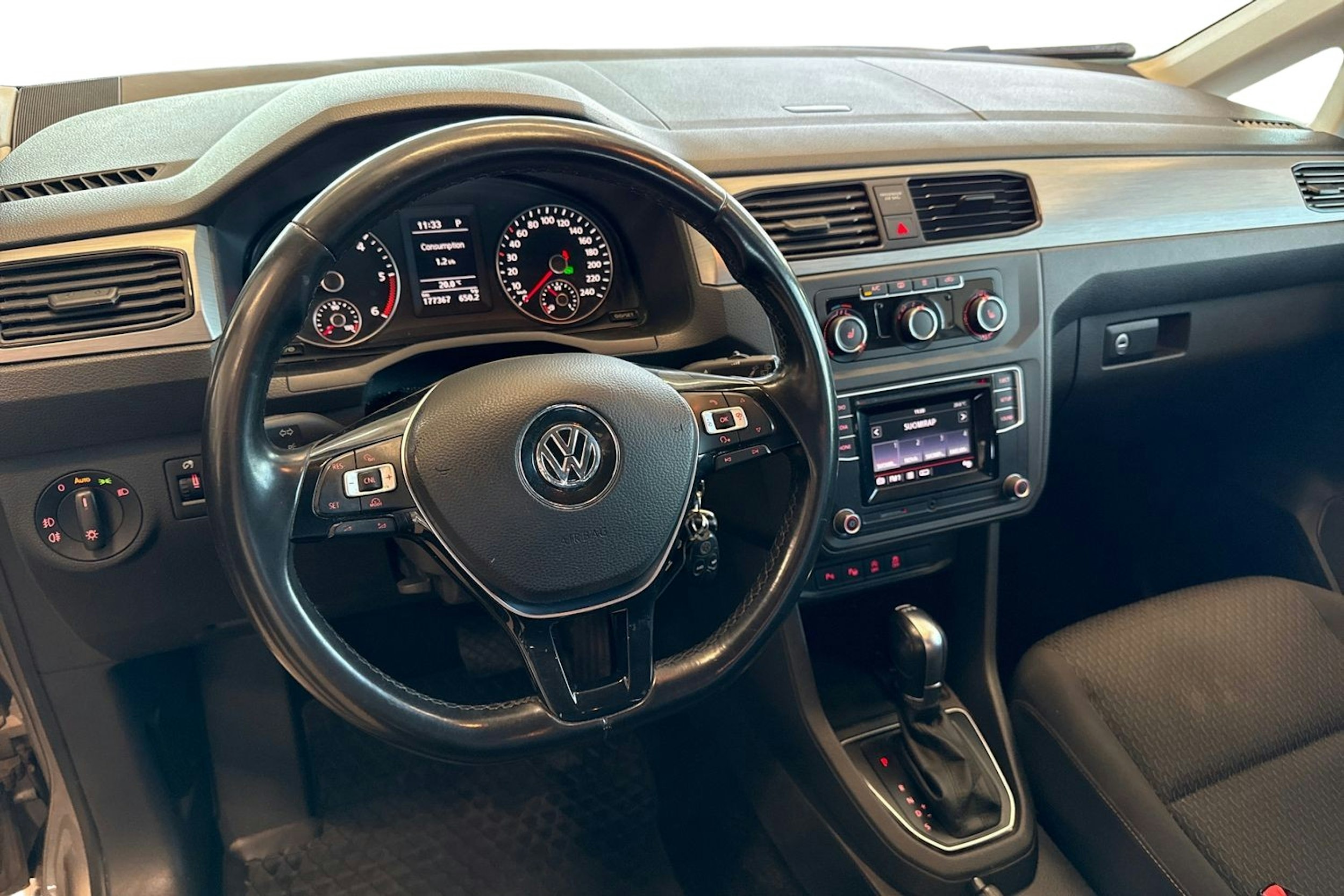 ruskea (beige) Volkswagen Caddy Maxi 2018 kuva 7.