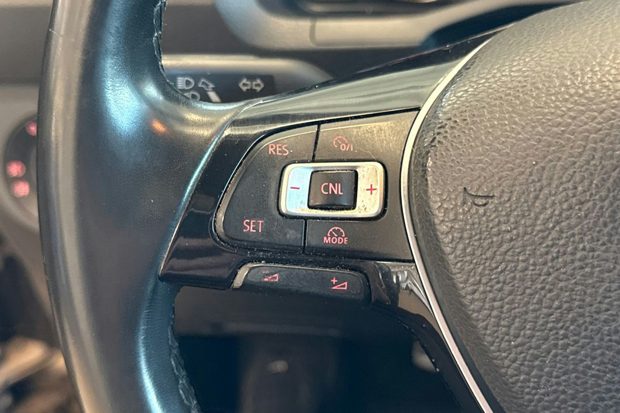 ruskea (beige) Volkswagen Caddy Maxi 2018 kuva 15.