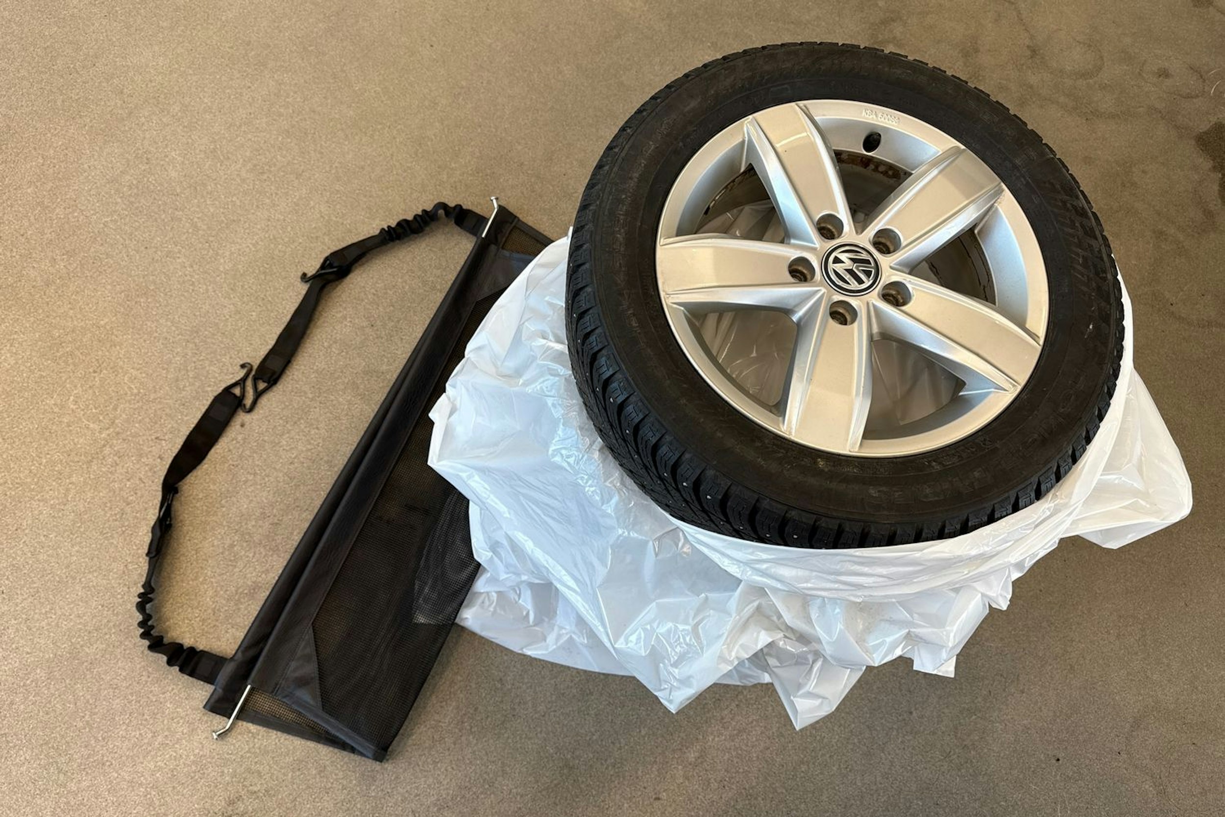 ruskea (beige) Volkswagen Caddy Maxi 2018 kuva 26.